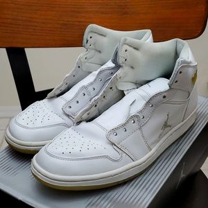 AIR JORDAN RETRO 1 2002